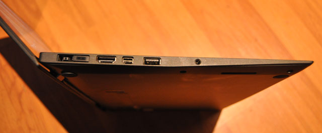 Left-hand side of the new ThinkPad X1 Carbon Touch