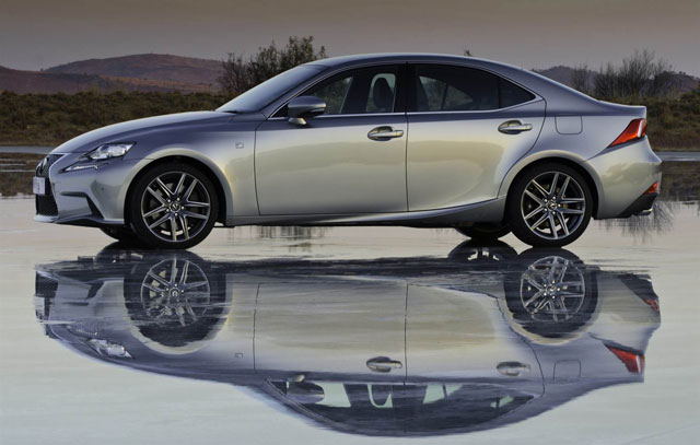 Lexus-IS350-F-Sport-640-1