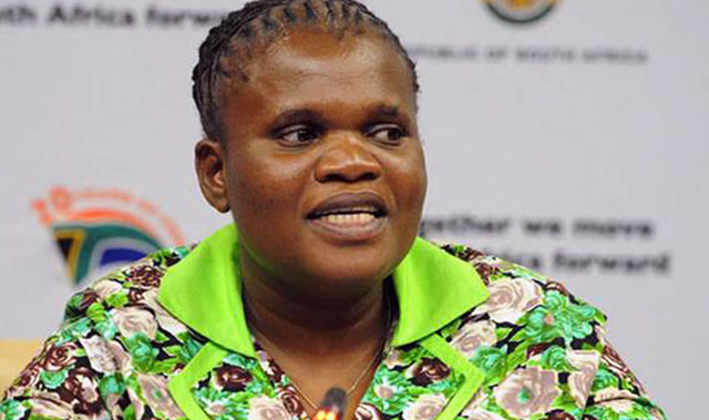 Faith Muthambi looks set to run South Africa's digital migration project