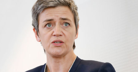 Apple, EU set for showdown over Spotify complaint