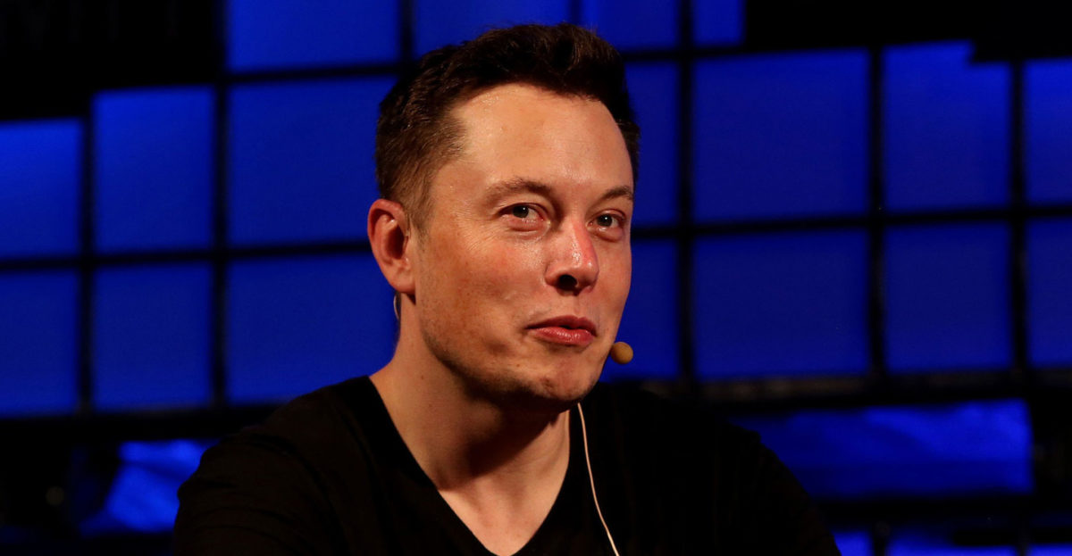 Elon Musk offers glimpse of SpaceX's Internet satellites - TechCentral