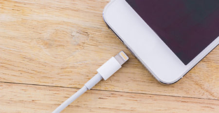 Apple warns against forcing it to drop Lightning cable
