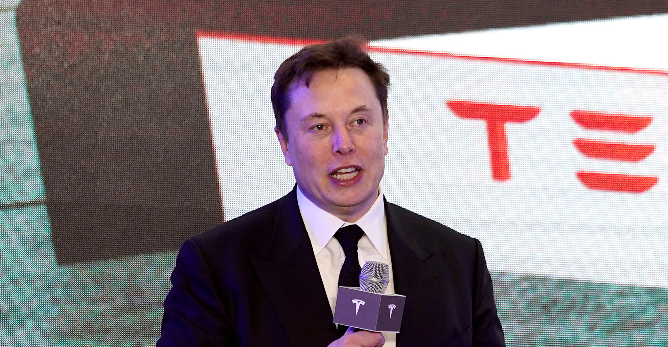 Elon Musk hints at battery breakthrough - TechCentral