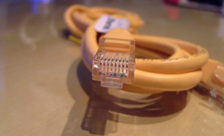 Government defines broadband as 256kbit/s