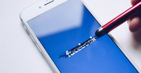 As Facebook fades, the Mad Men of advertising stage a comeback