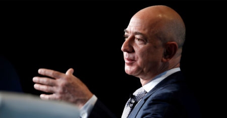 Blue Origin wins Nasa contract to build lunar lander