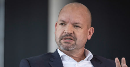 Mercedes-Benz South African plant to make EVs