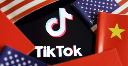 US to ban TikTok, WeChat downloads from Sunday