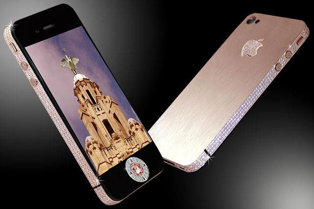 The Stuart Hughes iPhone 4 Diamond Rose ... a steal at just $8m