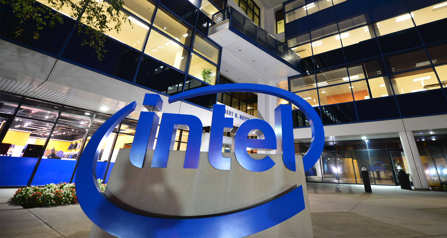 Intel shares just had their worst month in 20 years