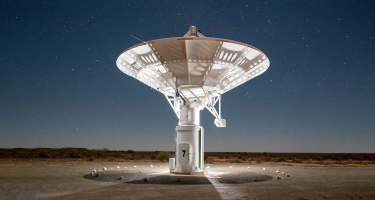 MeerKAT detects most powerful natural radio laser ever observed