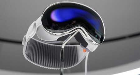 Apple Vision Pro gets launch date