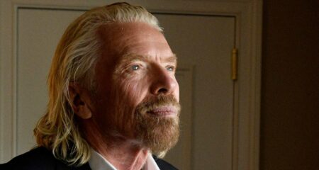 Virgin Galactic in first commercial rocket plane flight to space