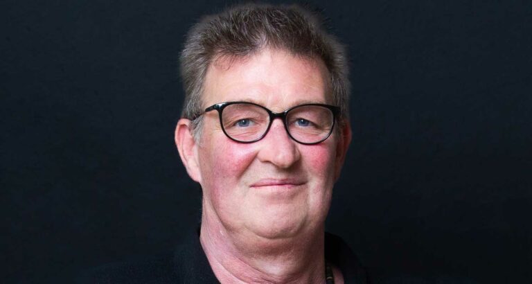 South Africa’s dynamic spectrum breakthrough South Africa's dynamic spectrum breakthrough - Paul Colmer