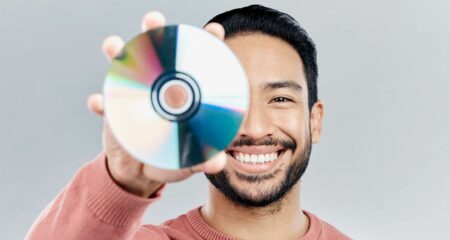 Forget vinyl, CDs are making a comeback Forget vinyl, CDs are making a comeback