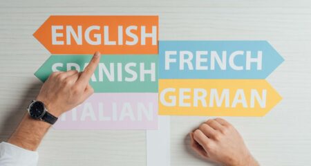 Universal call translator coming to Samsung phones