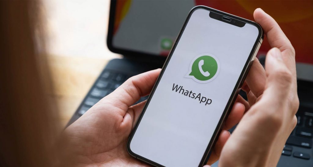 Americans are finally switching to WhatsApp