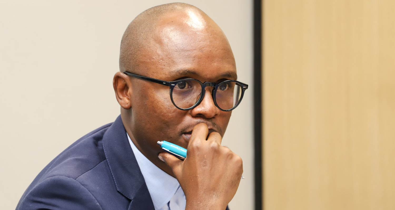 Malatsi to meet with treasury over smartphone taxes - Solly Malatsi