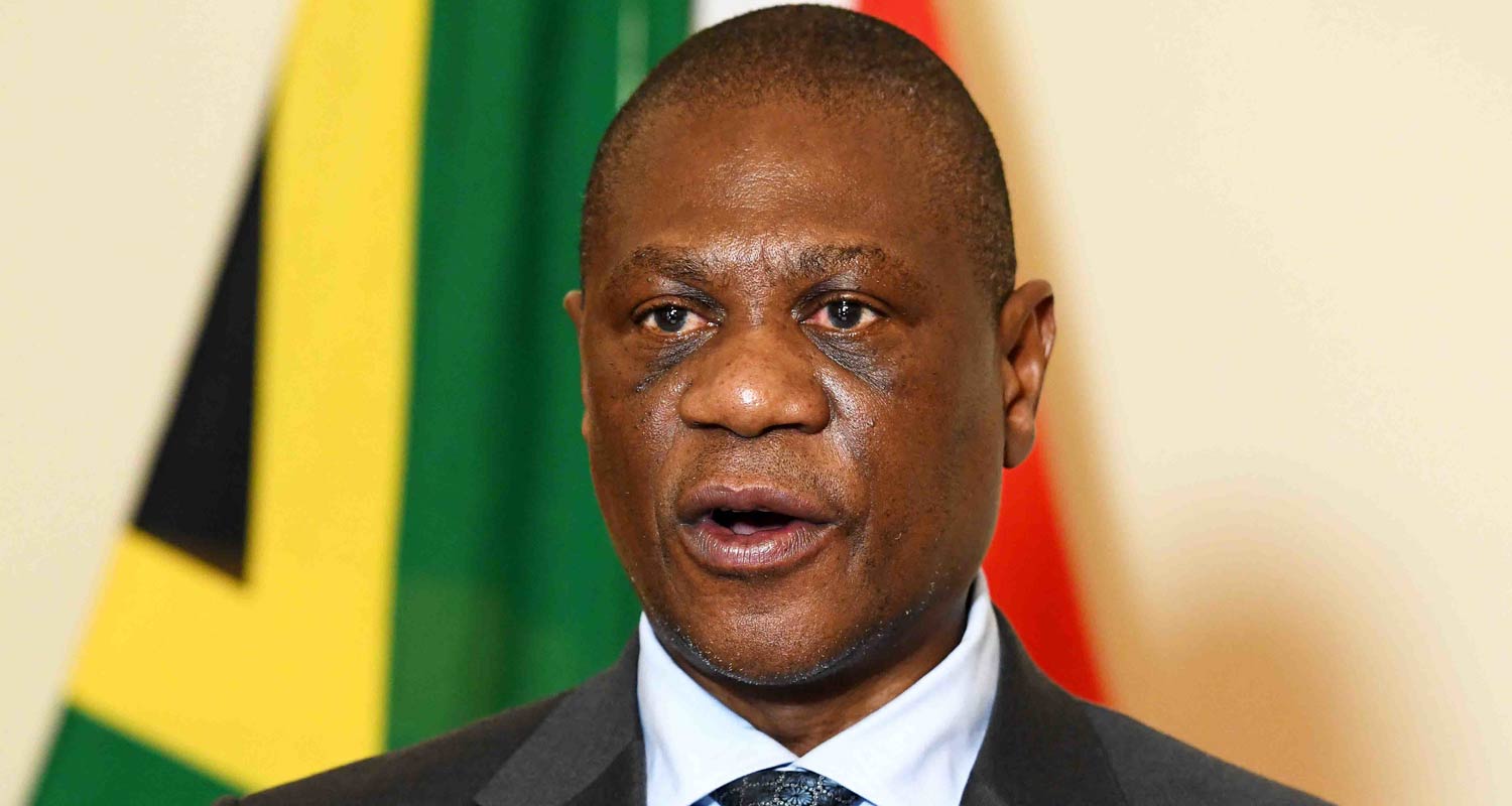 High-level meeting to thrash out SABC Bill controversy - Paul Mashatile