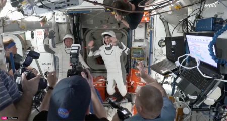Nasa astronauts head home on SpaceX capsule Nasa astronauts head home on SpaceX capsule