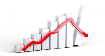 Tech selloff casts gloom over global markets