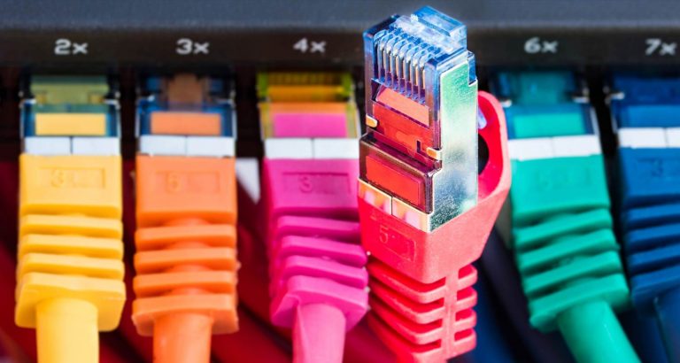 Specialists leave mobile operators behind on home internet - Vox