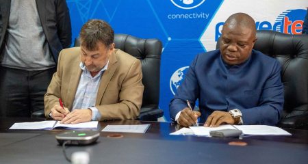 Paratus Zimbabwe and Powertel strike milestone deal - Martin Cox and Willard Nyagwande