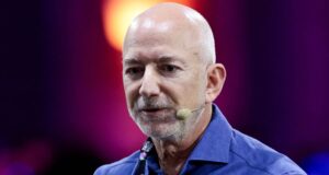 Amazon set to take another shot at the smartphone market - Jeff Bezos