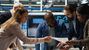 The cloud paradox: are you using the cloud, or just paying for it? Deon Stroebel LSD Open