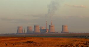 Numsa digs in for 8% as Eskom wage pact splits unions