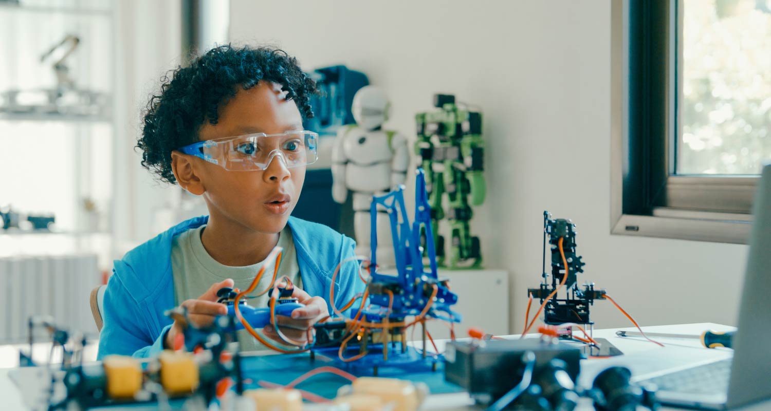 Can an online school produce a scientist? CambriLearn has an independent answer