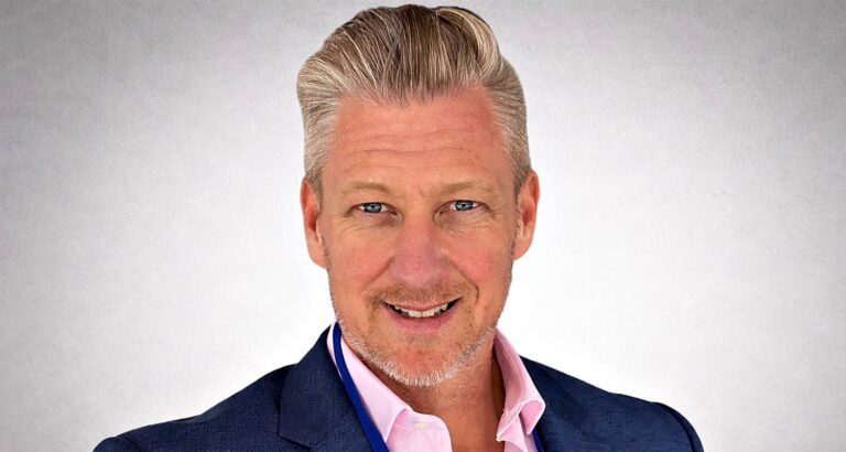 iOCO CEO Rhys Summerton's naartjie theory of share buybacks